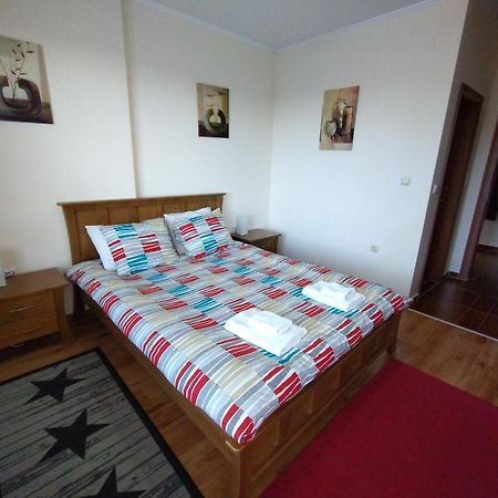 Cedar Lodge 4 Self-Catered Apartment Bansko Exteriör bild